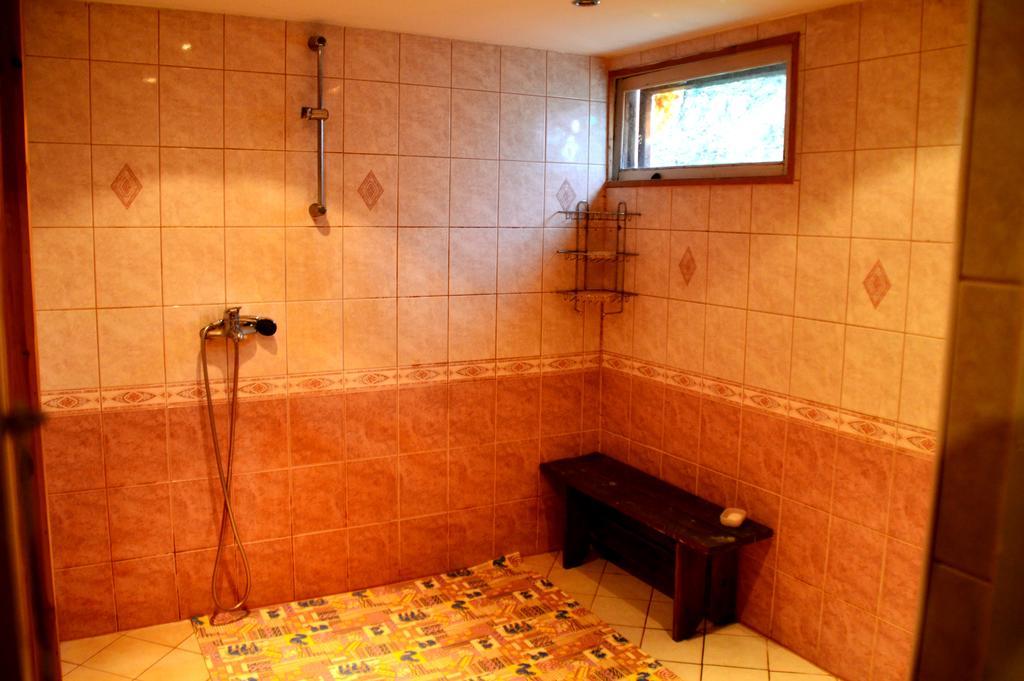 Roosi Holiday Home Rannaküla Esterno foto