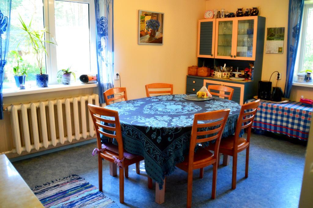 Roosi Holiday Home Rannaküla Esterno foto