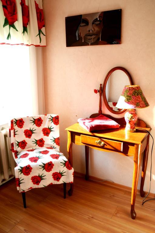 Roosi Holiday Home Rannaküla Esterno foto