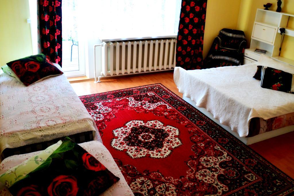 Roosi Holiday Home Rannaküla Esterno foto